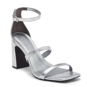 NEW Nordstrom Rack Adelaide Block Heel Sandal silver metallic